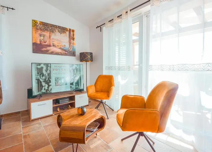 Apartment Dertil